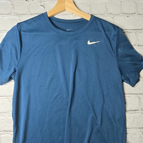 Nike Dri Fit Womens Short Sleeve Blue Tee Short Sleeve Crew Neck Tshirt Size Med - Picture 3 of 12